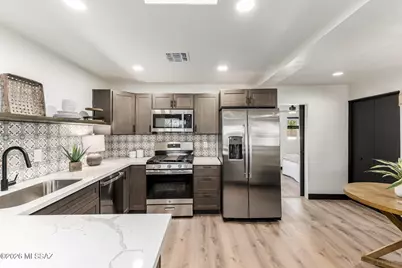 5349 E Bellevue Street, Tucson, AZ 85712 - Photo 5