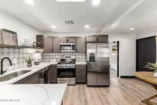 5349 E Bellevue St, Tucson, AZ 85712 - Photo 5