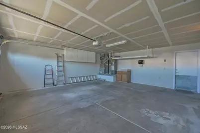9261 E Bent Creek Way, Tucson, AZ 85747 - Photo 35
