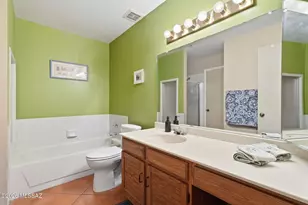 10117 E Arizmo St, Tucson, AZ 85748 - Photo 9