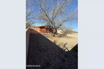 118 E Santa Cruz Street, Huachuca City, AZ 85616 - Photo 17
