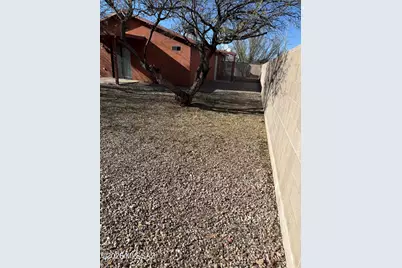 118 E Santa Cruz Street, Huachuca City, AZ 85616 - Photo 15