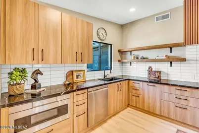 6200 N VÃ­a Ranchero, Tucson, AZ 85704 - Photo 17