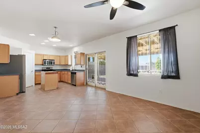 10208 E Prospect Vista Way, Tucson, AZ 85747 - Photo 11