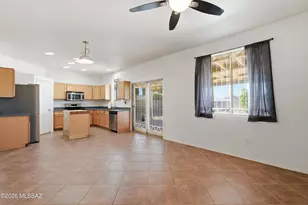 10208 E Prospect Vista Way, Tucson, AZ 85747 - Photo 11