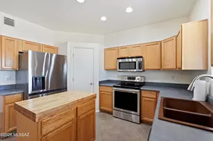 10208 E Prospect Vista Way, Tucson, AZ 85747 - Photo 9