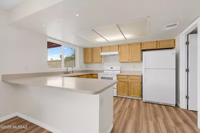8163 N Suwannee Drive, Tucson, AZ 85741 - Photo 13