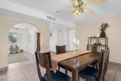 7855 E 34th Street, Tucson, AZ 85710 - Photo 9