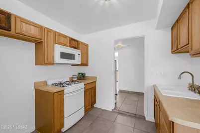 7855 E 34th Street, Tucson, AZ 85710 - Photo 27