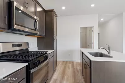 21959 E Pebbles Avenue, Red Rock, AZ 85145 - Photo 7