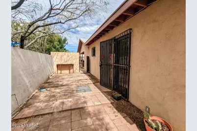 1138 E Hampton Street, Tucson, AZ 85719 - Photo 15