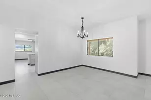 4711 E Silver Pl, Tucson, AZ 85712 - Photo 11