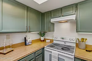 3242 N Glen Creek Dr, Tucson, AZ 85712 - Photo 15