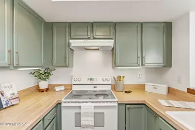 3242 N Glen Creek Drive, Tucson, AZ 85712 - Photo 13