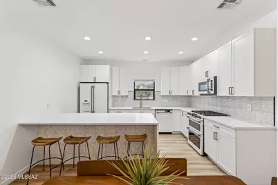 2245 E 8th Street, Tucson, AZ 85719 - Photo 17