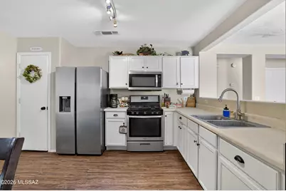 7374 S Messala Court, Tucson, AZ 85746 - Photo 9