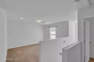 3334 N Sierra Springs Dr, Tucson, AZ 85712 - Photo 19