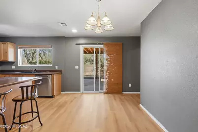 3334 N Sierra Springs Drive, Tucson, AZ 85712 - Photo 9