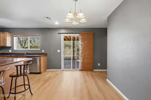 3334 N Sierra Springs Dr, Tucson, AZ 85712 - Photo 9