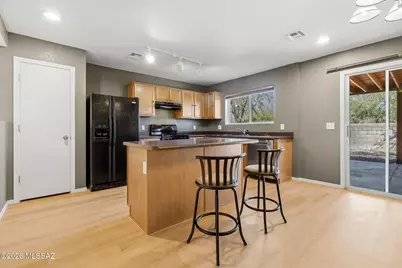 3334 N Sierra Springs Drive, Tucson, AZ 85712 - Photo 11
