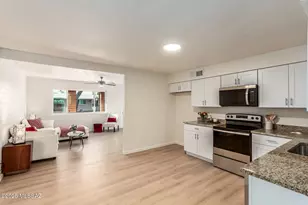 45 S Azurite Dr, Tucson, AZ 85745 - Photo 11