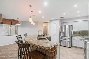 11032 N Divot Dr, Oro Valley, AZ 85737 - Photo 19