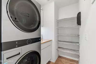 11032 N Divot Drive, Oro Valley, AZ 85737 - Photo 15