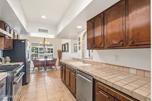 5001 N Crestridge Dr, Tucson, AZ 85718 - Photo 41