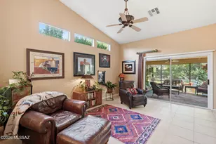 1018 N Cowboy Canyon Dr, Green Valley, AZ 85614 - Photo 25