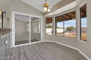 1617 W Canyon Shadows Ln, Tucson, AZ 85737 - Photo 5