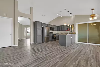 1617 W Canyon Shadows Lane, Tucson, AZ 85737 - Photo 11