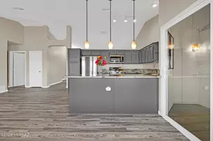 1617 W Canyon Shadows Ln, Tucson, AZ 85737 - Photo 13