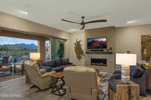 13683 N Hidden Springs Dr, Oro Valley, AZ 85755 - Photo 9