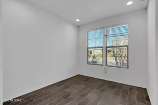 10100 S Rolling Water Dr, Vail, AZ 85641 - Photo 15