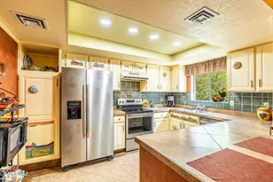 2031 S Santa Carla Dr, Green Valley, AZ 85614 - Photo 5