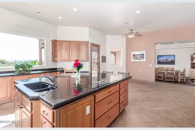 11651 N Copper Mountain Drive, Tucson, AZ 85737 - Photo 17