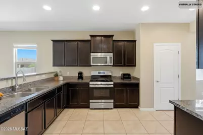 11293 W Folsom Point Drive, Marana, AZ 85658 - Photo 13