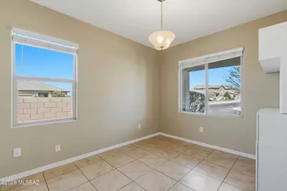 11293 W Folsom Point Drive, Marana, AZ 85658 - Photo 11