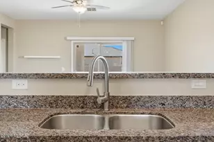 11293 W Folsom Point Dr, Marana, AZ 85658 - Photo 15