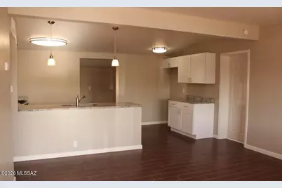 1725 S Woodland Avenue, Tucson, AZ 85711 - Photo 11