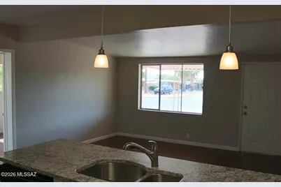 1725 S Woodland Avenue, Tucson, AZ 85711 - Photo 7