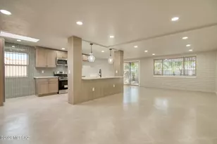 1443 S Park Ln, Tucson, AZ 85710 - Photo 11