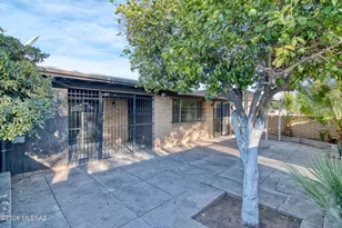 1443 S Park Ln, Tucson, AZ 85710 - Photo 35