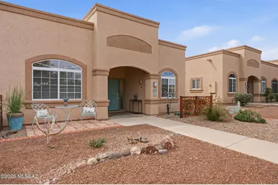 1940 W Demetrie Loop, Green Valley, AZ 85622 - Photo 11