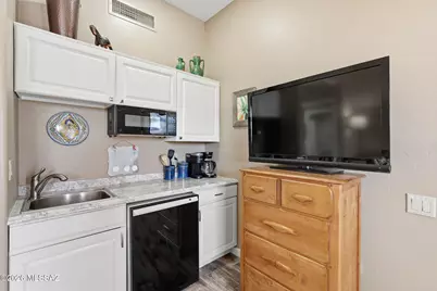 1940 W Demetrie Loop, Green Valley, AZ 85622 - Photo 9