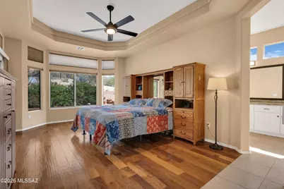 13892 N Embassy Drive, Oro Valley, AZ 85755 - Photo 17