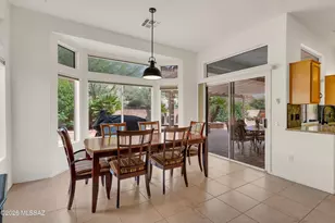 13892 N Embassy Dr, Oro Valley, AZ 85755 - Photo 13