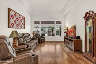 13892 N Embassy Drive, Oro Valley, AZ 85755 - Photo 7