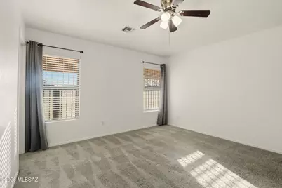 2521 E Knightsbridge Drive, Tucson, AZ 85706 - Photo 17