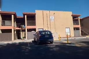 1620 N Wilmot Rd, Tucson, AZ 85712 - Photo 1